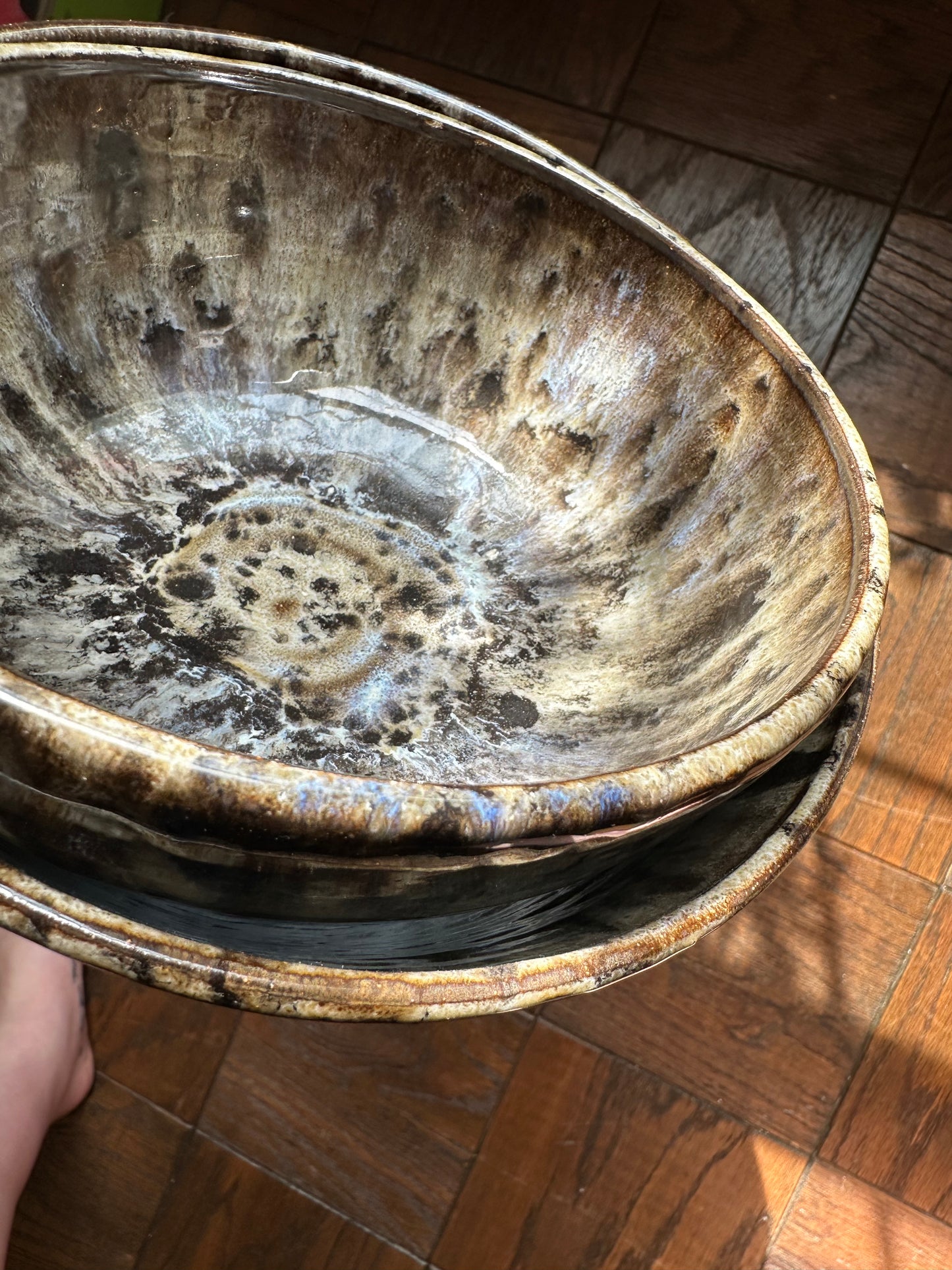 Crème DeVille Stacking Bowl Set