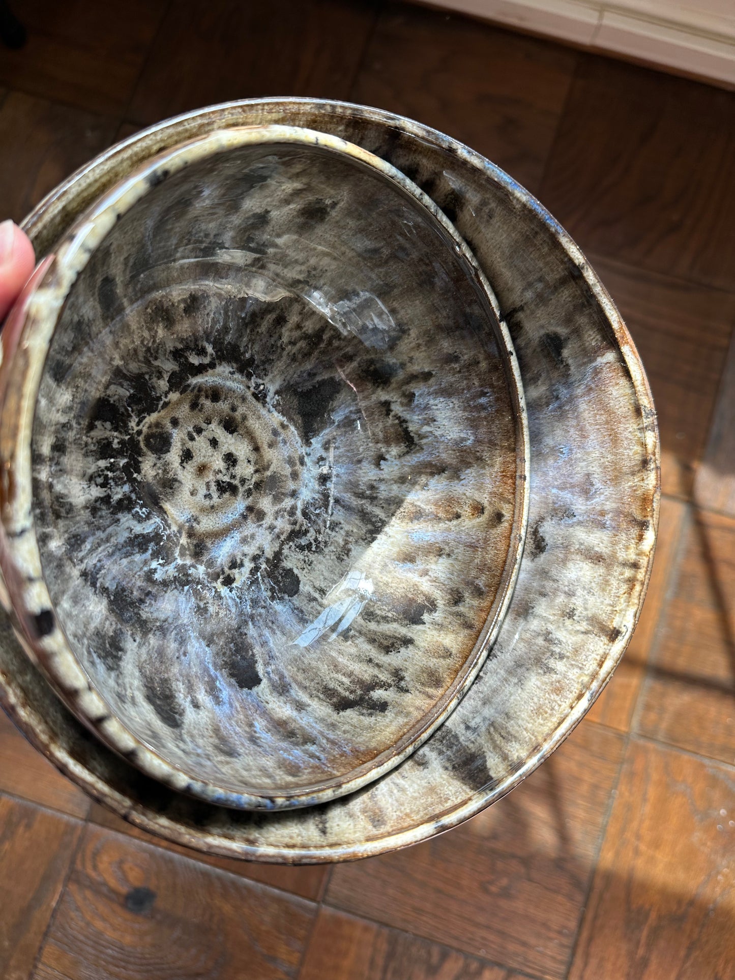 Crème DeVille Stacking Bowl Set