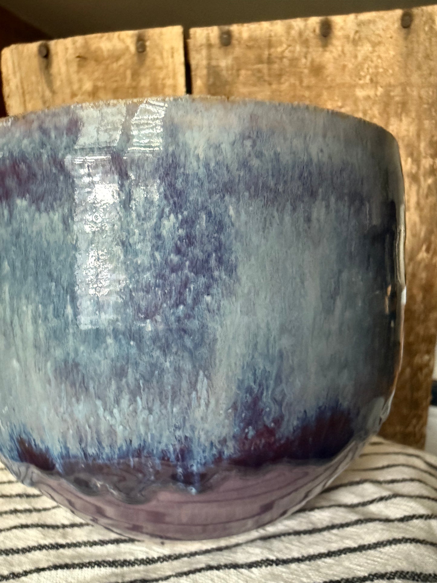 Tall Hiding Kitty Bowl