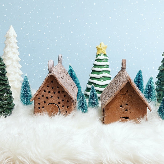 Workshop: MYO Ceramic Gingerbread House