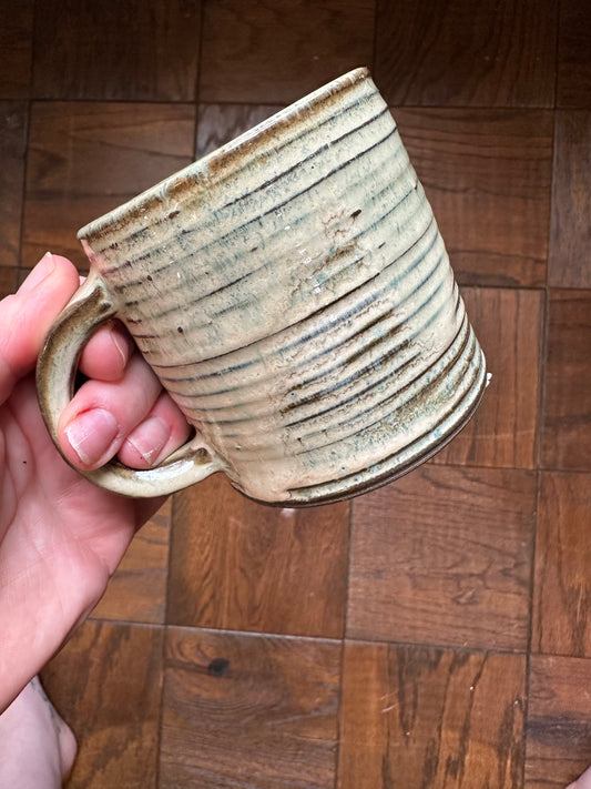 Opal White Ripple Mug