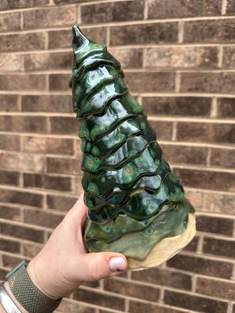 Workshop: MYO Ceramic (holiday) Christmas Tree