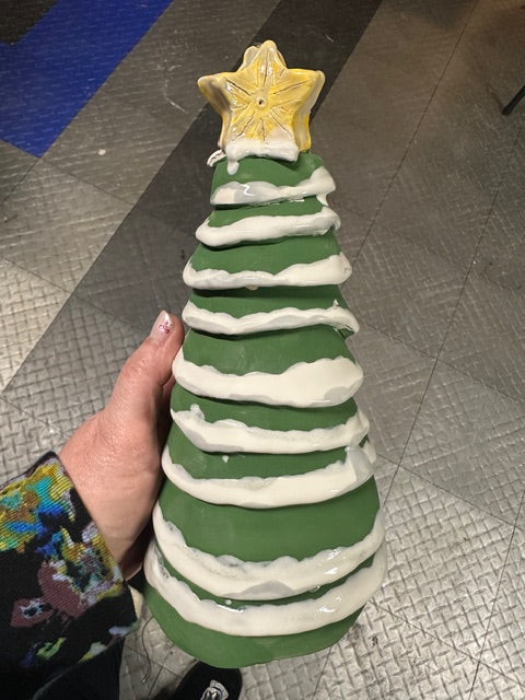Workshop: MYO Ceramic (holiday) Christmas Tree