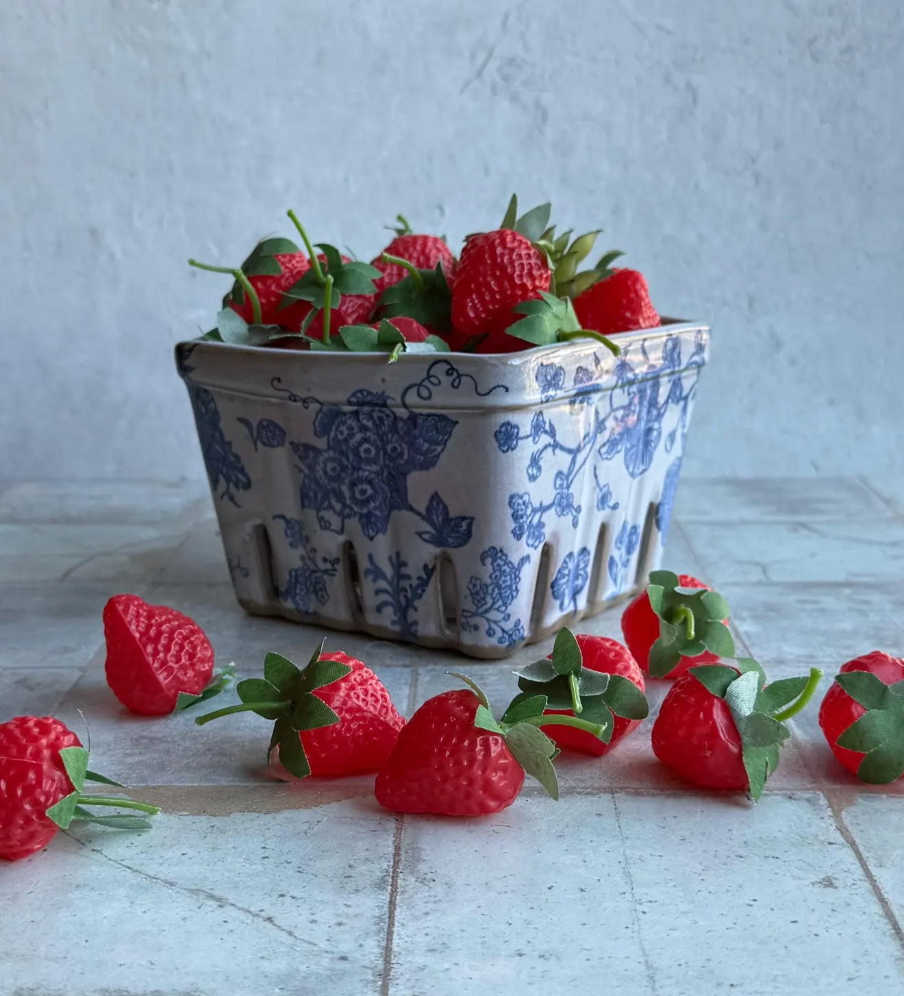 Workshop: MYO Ceramic Berry Baskets & Trivets (Hot Plate)